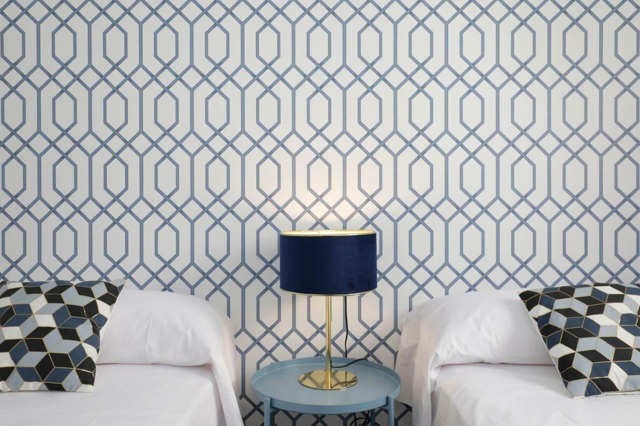 Hi Room - Smart Apartments - He 1 グラナダ エクステリア 写真